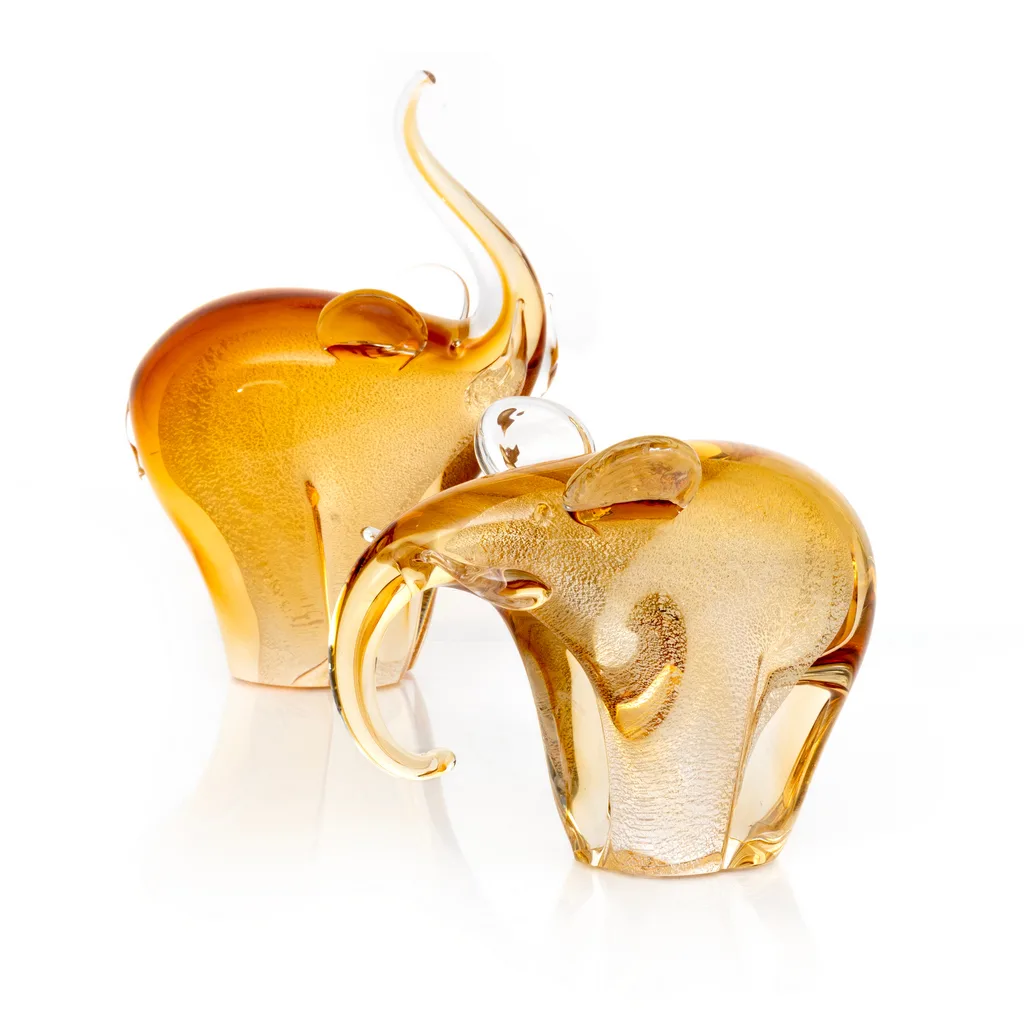 amber-elephant-handblown-glass-sculpture-+glass-1